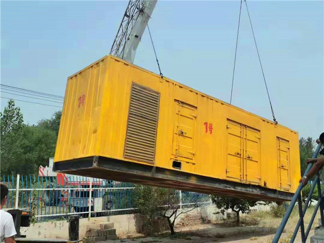 阳江镇300KW柴油发电机组油耗是多少?