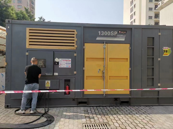 阳江镇100kw柴油发电机组的机油应该如何选择？